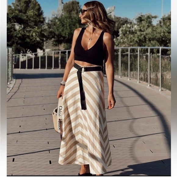 Zara Dresses & Skirts - ZARA Linen Blend Ecru and Cream Striped  Midi Skirt  Sz M